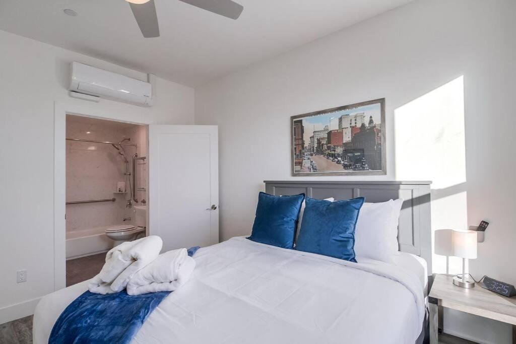 Park Blvd Paradise 303 King Bed With A Private Spa San Diego Kültér fotó
