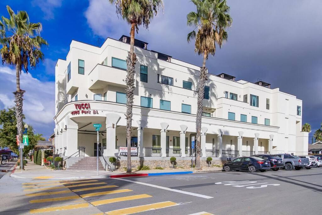 Park Blvd Paradise 303 King Bed With A Private Spa San Diego Kültér fotó