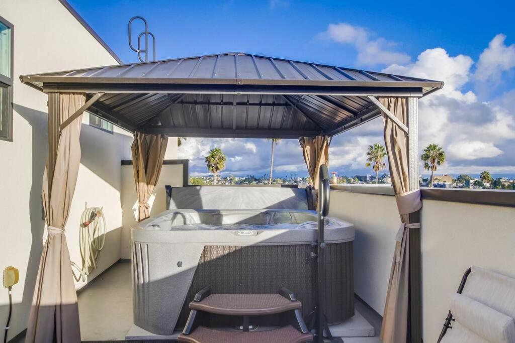 Park Blvd Paradise 303 King Bed With A Private Spa San Diego Kültér fotó